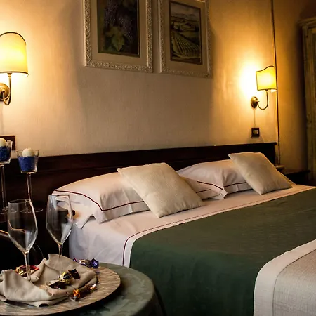 فندق Ristorante Tre Stelle سانْتالبينو
