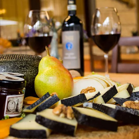 فندق Ristorante Tre Stelle