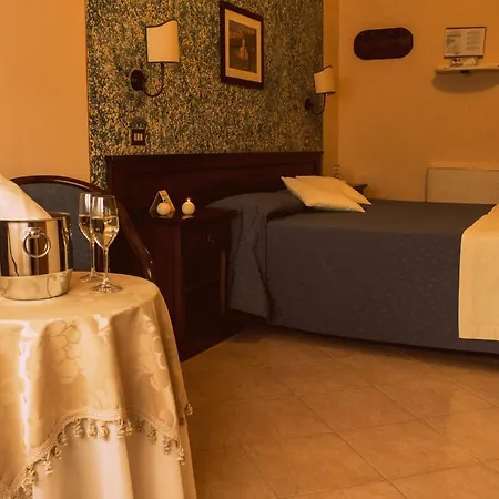 Ristorante Tre Stelle فندق 3*